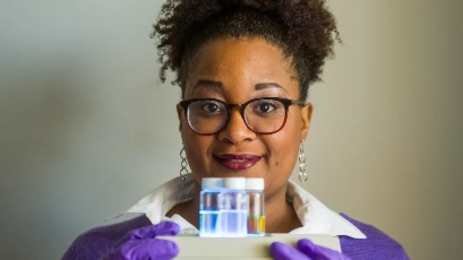 Dr. Malika Jeffries-El's headshot