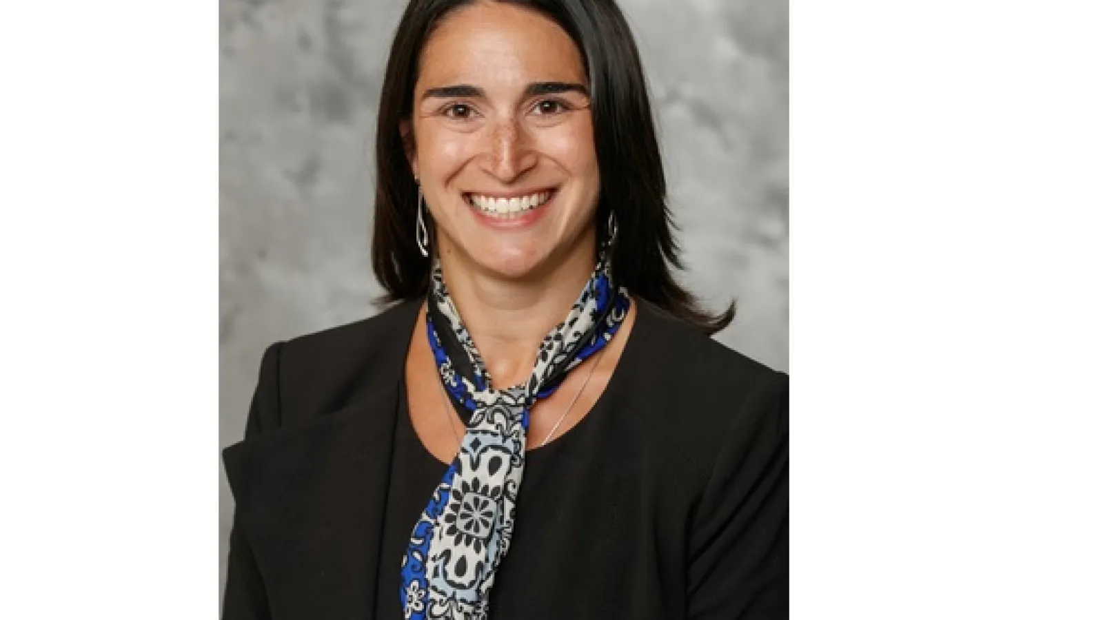 Hannah Shafaat headshot